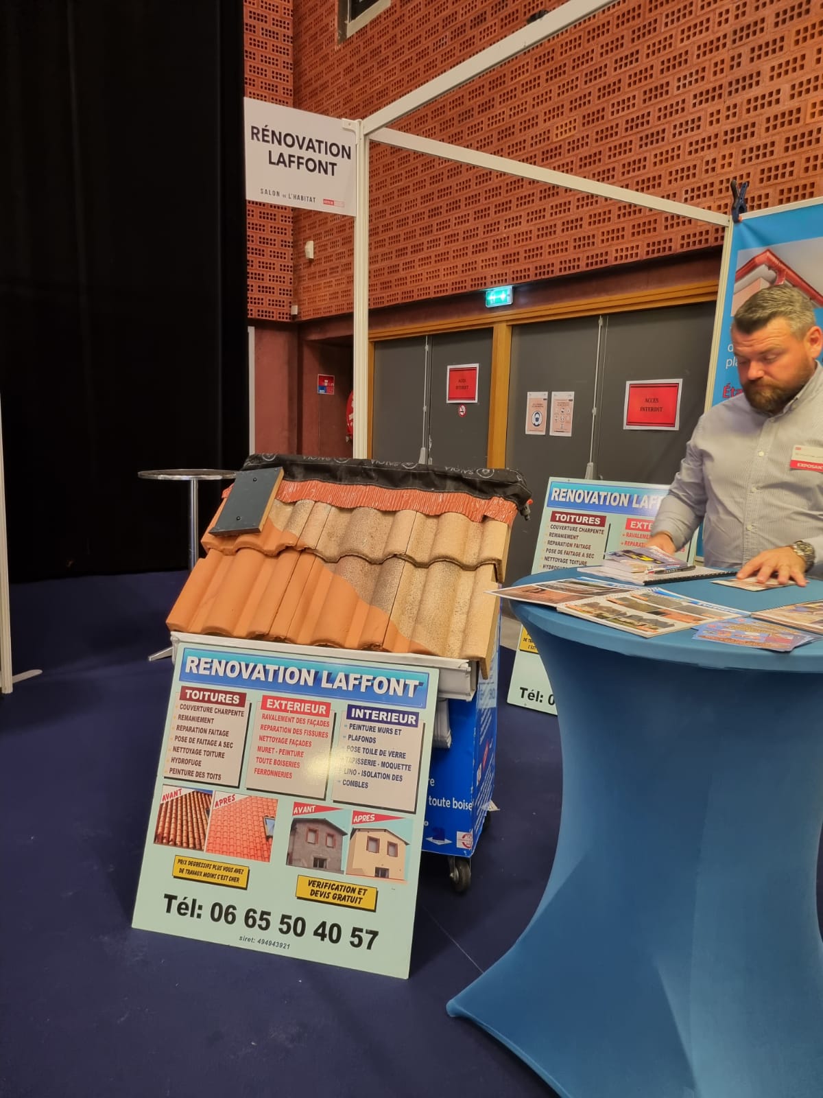 présence de l'entreprise rénovation Laffont au salon de l'habitat